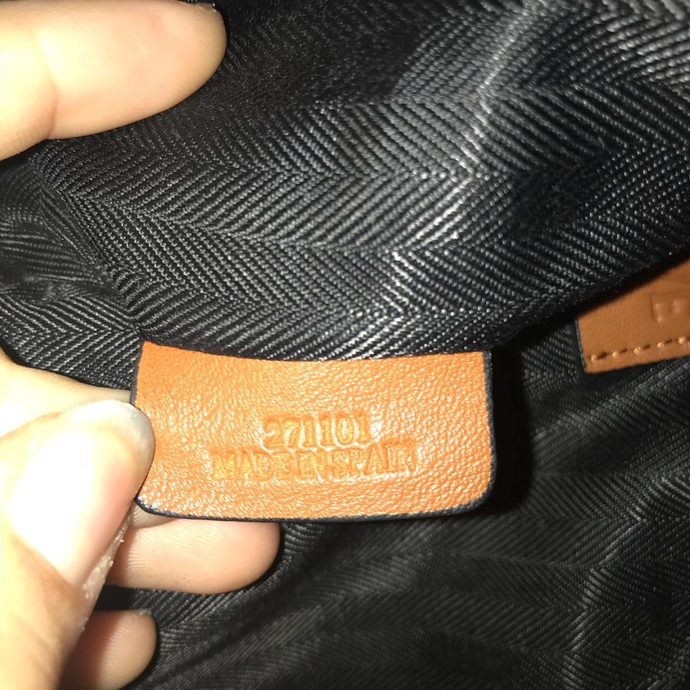 AUTH Loewe Goya Backpack - Picture 5 of 5